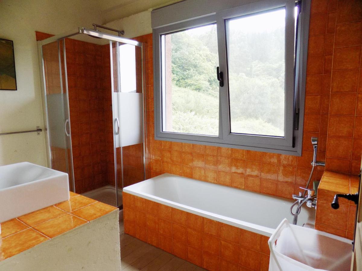 Casa De Babel Bed & Breakfast Кудилеро Екстериор снимка