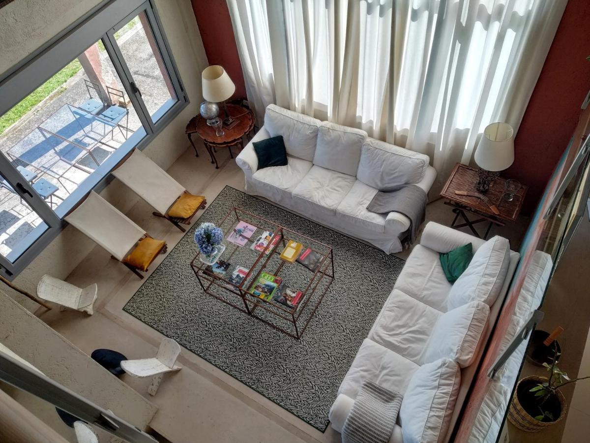 Casa De Babel Bed & Breakfast Кудилеро Екстериор снимка